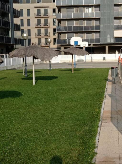 Appartement Acogedor Apartamento Con Piscina Y Garaje à Huesca Extérieur photo