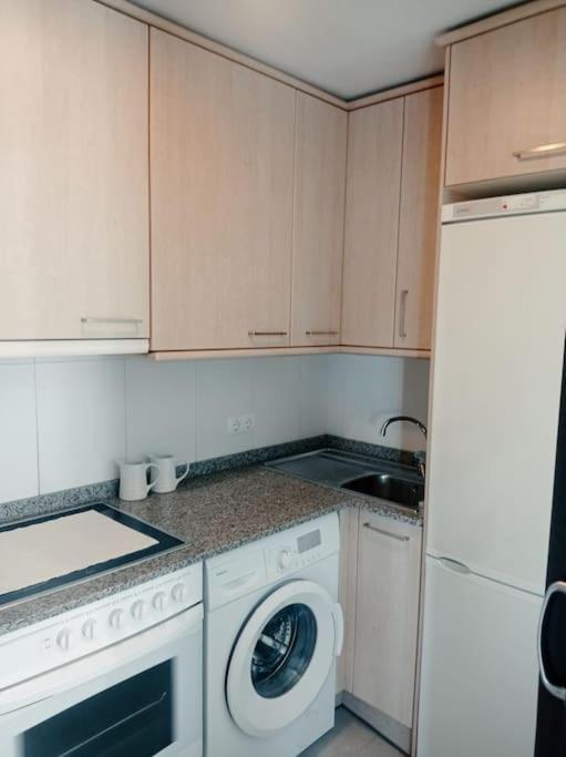 Appartement Acogedor Apartamento Con Piscina Y Garaje à Huesca Extérieur photo